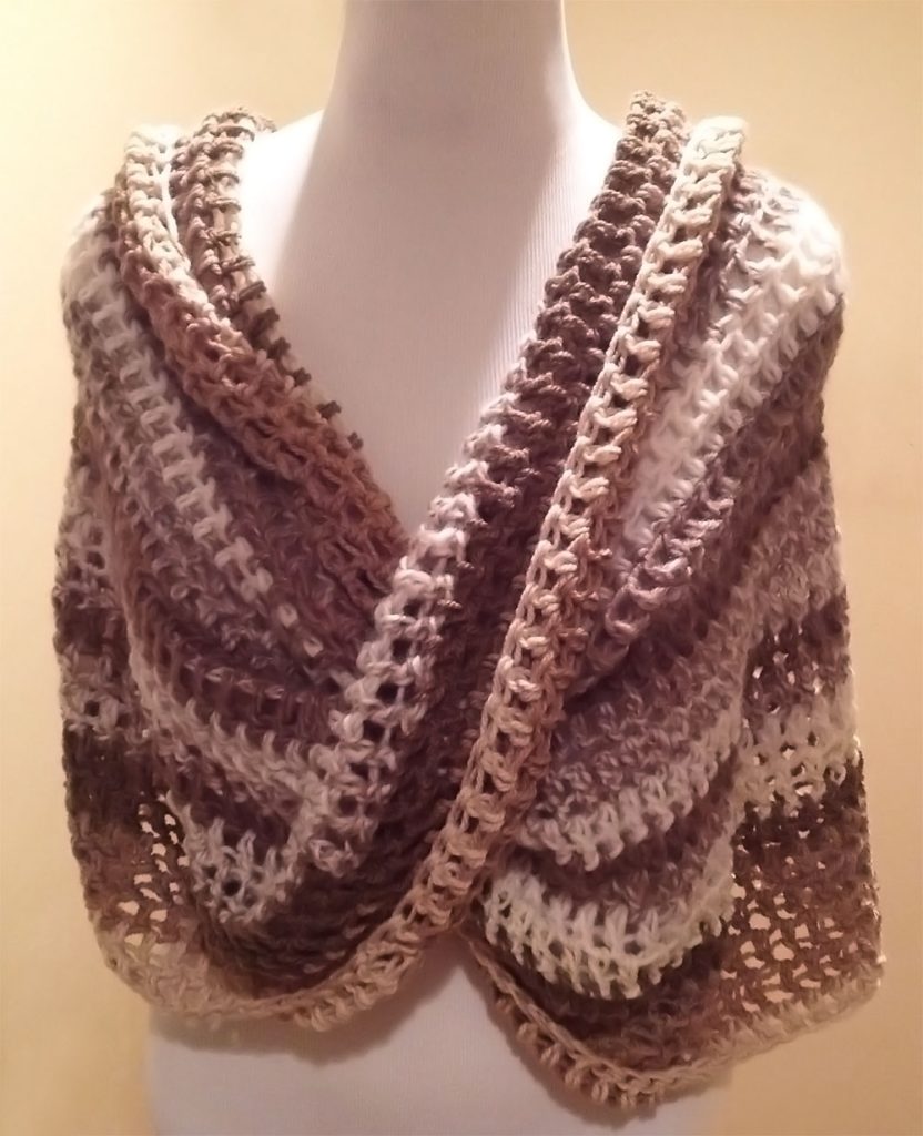 Crochet Mobius Wrap - BellaArt Creatives