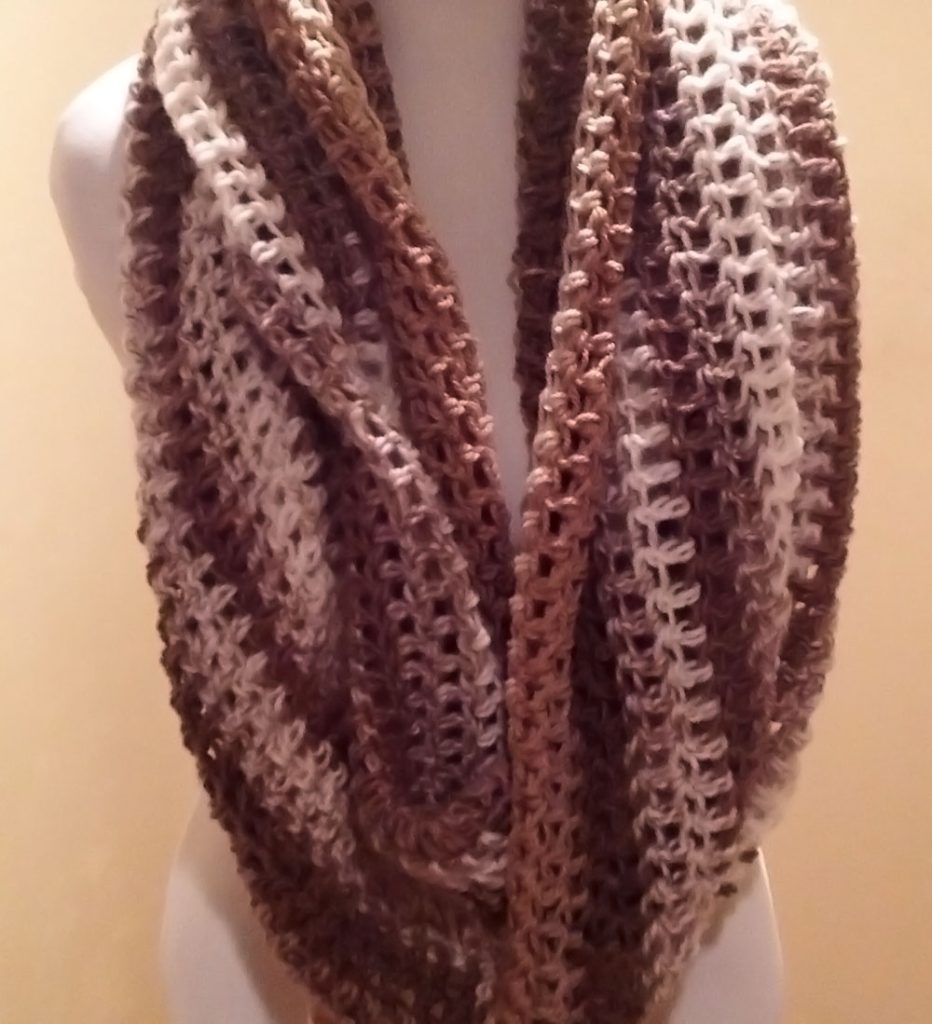 Crochet Mobius Wrap - BellaArt Creatives