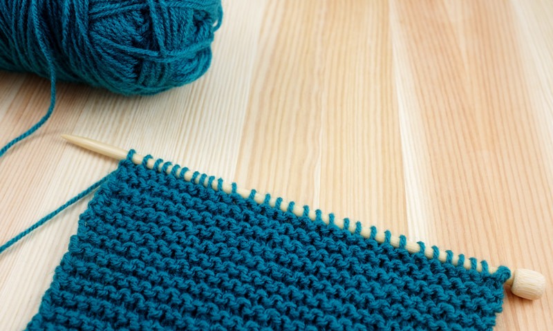 Testing some new Yarn with my Knitting Needles ~ BellaArt Creatives